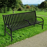 Benches & Picnic Tables